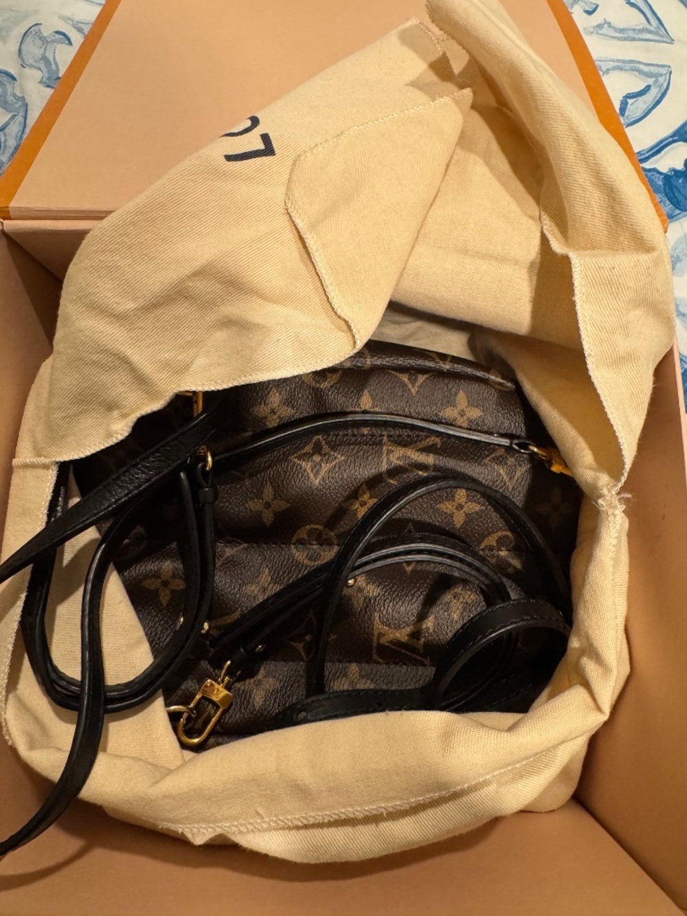 Louis Vuitton Palm Springs.Excellent condition! - Picture 12 of 16